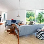 Dom wakacyjny 4 Star Holiday Home In Glesborg Glesborg