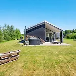 Dom wakacyjny 4 Star Holiday Home In Glesborg Glesborg
