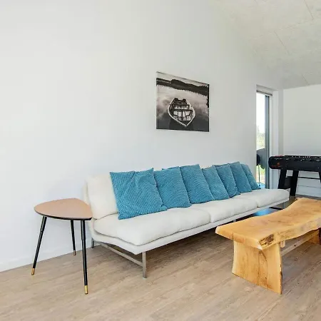 Holiday home 8 Person In Glesborg