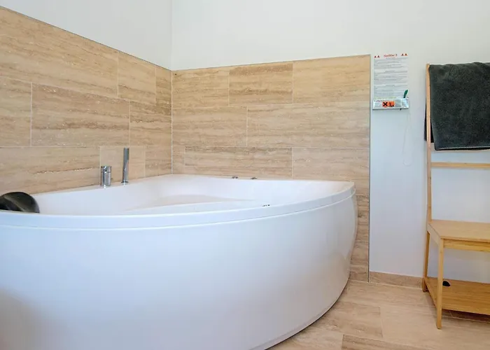 8 Person In Hébergement de vacances Glesborg