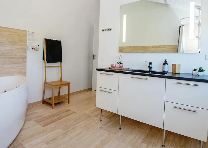 Hébergement de vacances 8 Person In