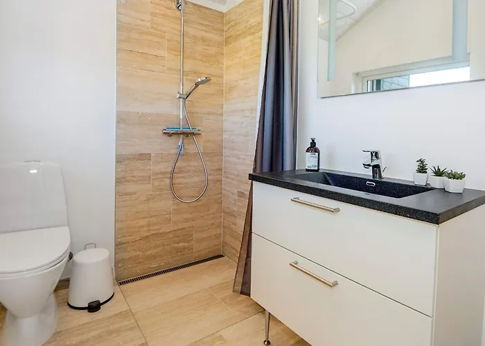 Hébergement de vacances 8 Person In *