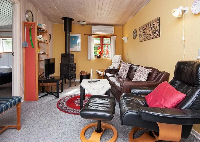 Hébergement de vacances 8 Person In *